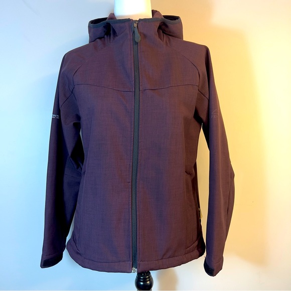 McKinley Thornhill Softshell Windbreaker women size large. - Picture 2 of 13